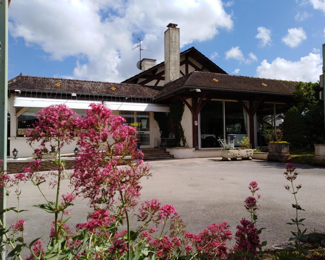 Hotel-Restaurant "La Gremelle" Ladoix-Serrigny 외부 사진